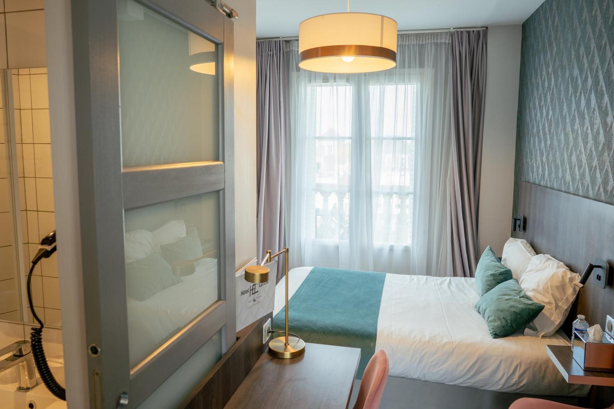 Hotel Central Пуатье Экстерьер фото