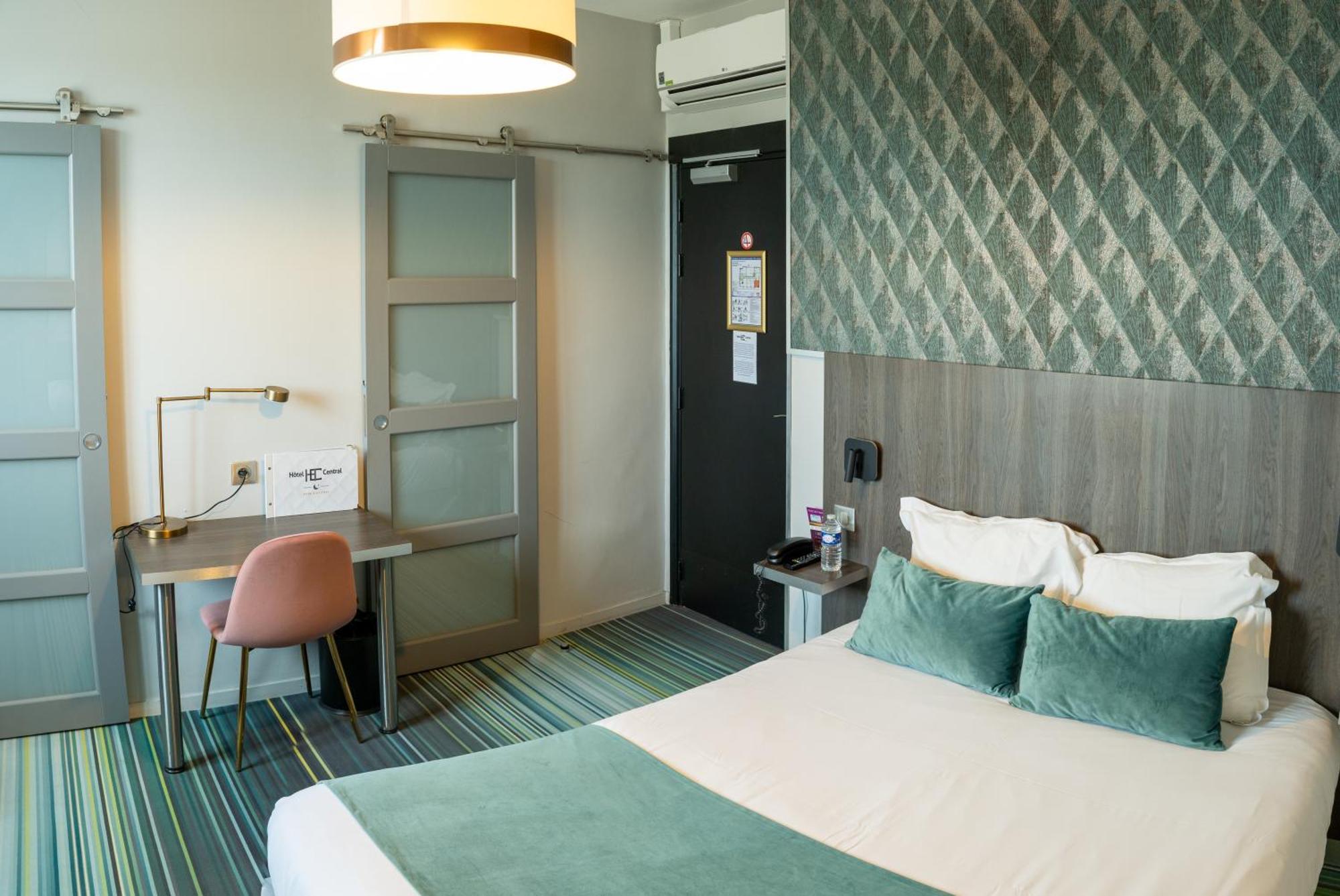 Hotel Central Пуатье Экстерьер фото