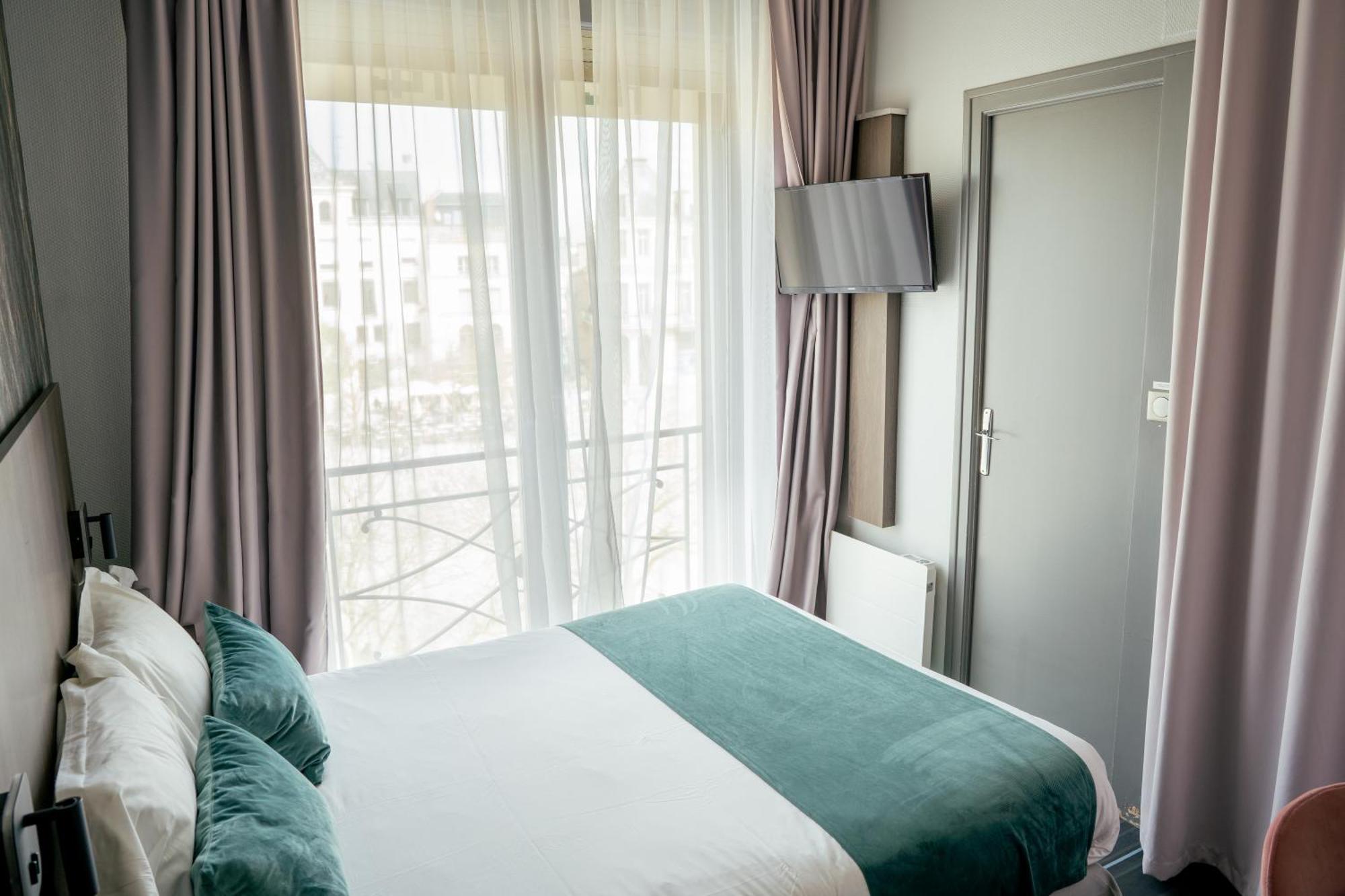 Hotel Central Пуатье Экстерьер фото